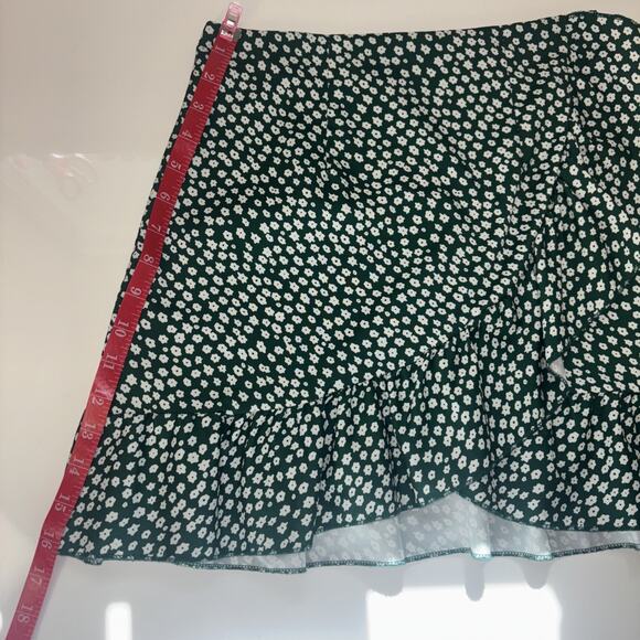 Women's Skirt Sz Sm Polyester A-Line Ruffle Floral Multicolor Boho Indie Preppy - Picture 6 of 7